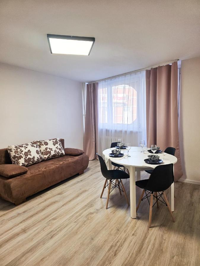 Apartament Siodemka Appartamento Breslavia Esterno foto